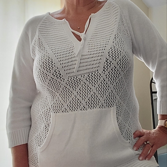 Sweater - Picture 2 of 2